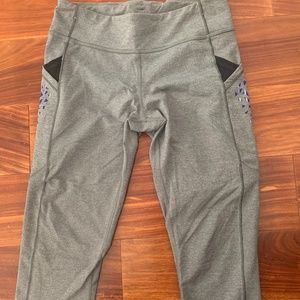 Ivivva Grey Cropped Leggings